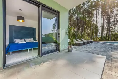 Rovinj, moderne ebenerdige Immobilie mit Pool in ruhiger Lage - 18
