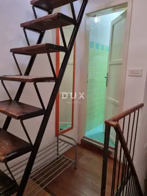 Pula, center, duplex apartment, 65 m², terrace, sea view - 11