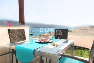 Building 400 m², Ražanac - 6 apartments, sea view - 2