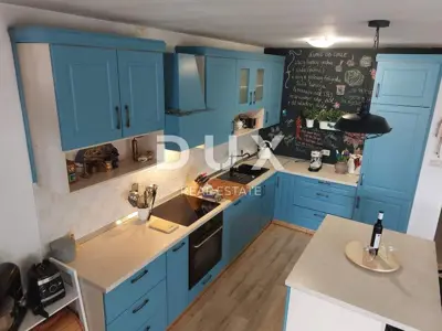 Wohnung 131 m², Novi Vinodolski - 2 Wohnungen, Meerblick