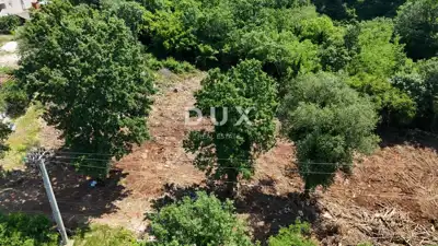 Građevinsko zemljište 2.066 m², Baderna - investicijski potencijal - 4
