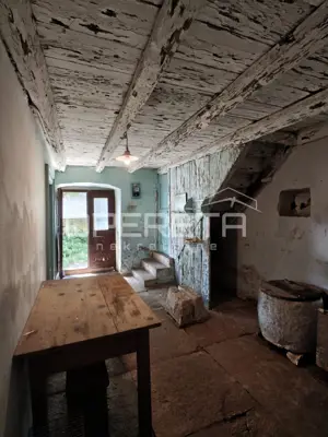 Steinhaus 120 m², Peruški - zur Renovierung - 12