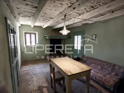 Steinhaus 120 m², Peruški - zur Renovierung - 8