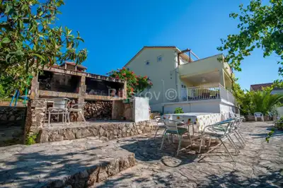 Haus 150 m², Sutivan auf Brač, Pool und offener Meerblick - 14