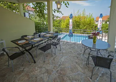 Haus 150 m², Sutivan auf Brač, Pool und offener Meerblick - 3