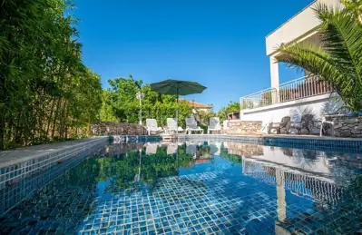 Haus 150 m², Sutivan auf Brač, Pool und offener Meerblick - 16