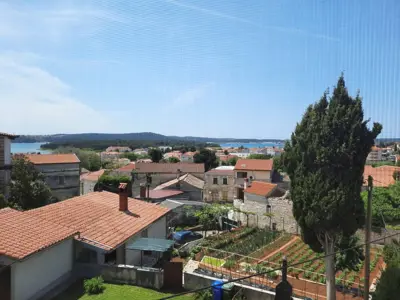House for sale in Medulin, 210 m² - 17