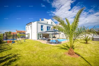 House, Novigrad, Istarska - quiet location and heated pool