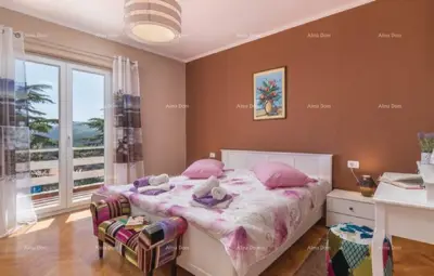 An einem sehr ruhigen Ort mit Blick auf das Meer, Rabac, steht ein Haus mit drei Wohnungen zum Verkauf - 9