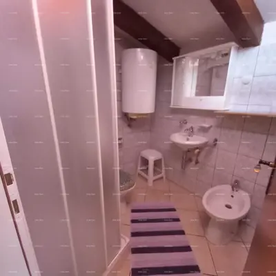 Kuća u Marčani, vrt i parkirno mjesto - 17