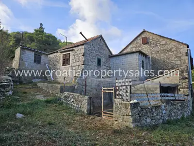 Seosko imanje 884 m², Otok Hvar - miran kraj sela - 2