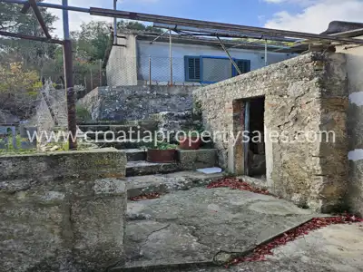 Seosko imanje 884 m², Otok Hvar - miran kraj sela - 6