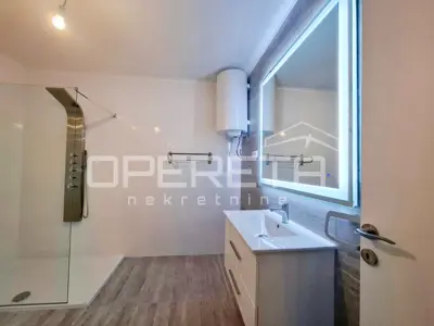 Stan 82 m², Čiovo - prvi red do mora - 15