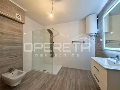 Stan 82 m², Čiovo - prvi red do mora - 7