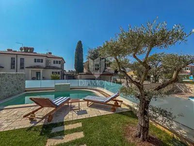 Kuća 250 m², Savudrija - bazen i 150 m od plaže - 2