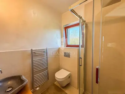 Kuća 250 m², Savudrija - bazen i 150 m od plaže - 18