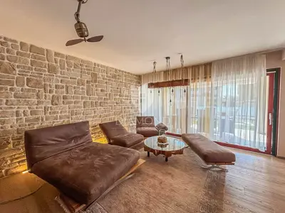 Kuća 250 m², Savudrija - bazen i 150 m od plaže - 14
