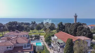 Kuća 250 m², Savudrija - bazen i 150 m od plaže - 4
