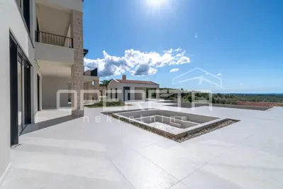Villa 254 m², Sveti Lovreč - sea view - 7