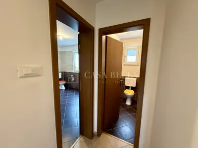 Haus 435 m², Kastav Brnčići - Gewerberaum und Gartenanlage - 4