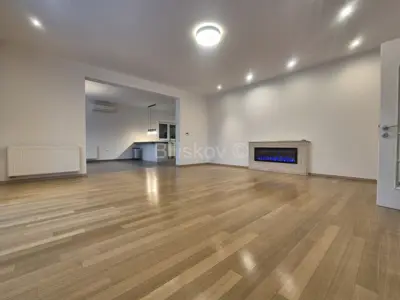 Šestine, urbana obiteljska vila 400 m², okućnica 1300 m² - 3