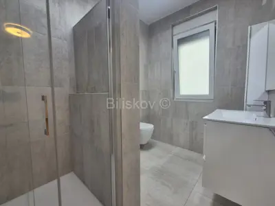 Šestine, urbana obiteljska vila 400 m², okućnica 1300 m² - 16
