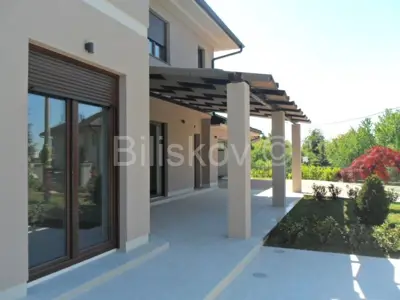 Šestine, urbana obiteljska vila 400 m², okućnica 1300 m² - 20