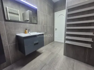 Šestine, urbana obiteljska vila 400 m², okućnica 1300 m² - 8