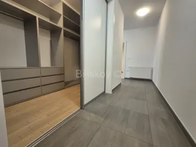 Šestine, urbana obiteljska vila 400 m², okućnica 1300 m² - 11