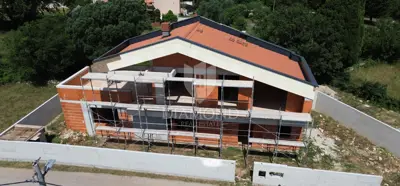 Marčana, Rohbauhaus mit Meerblick - 2