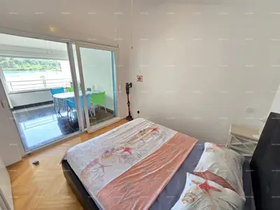 Stan, Medulin, prvi red do mora i terasa 6 m² - 11