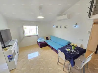 Stan, Medulin, prvi red do mora i terasa 6 m² - 8