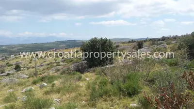 Grundstück, Brač, 14.400 m², 87.000 € - 7