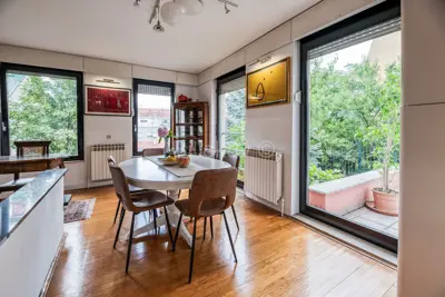 Dvojna kuća 500 m², Medveščak, iznad centra grada - 2