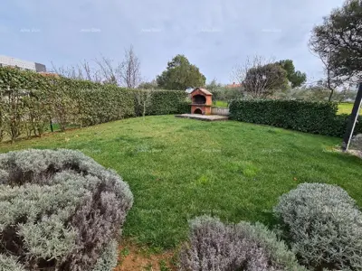 Banjole, nova, moderna samostojeća vila. - 2