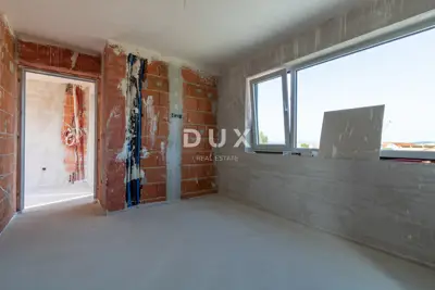 Stan 94,4 m², Murter - pogled na more i dvije terase - 4