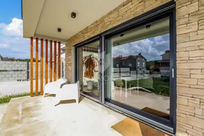 Haus 134 m², Rovinj - moderne ebenerdige Immobilie in ruhiger Siedlung - 17