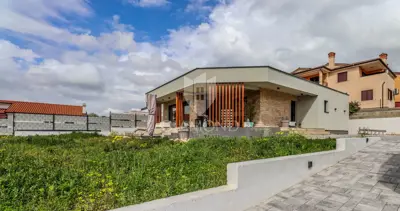 House 134 m², Rovinj - modern single-storey house in a quiet neighborhood