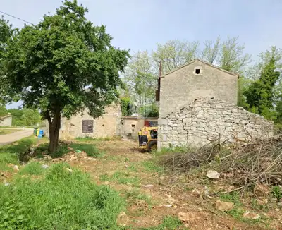 House 98 m², Poreč - old house for renovation - 3