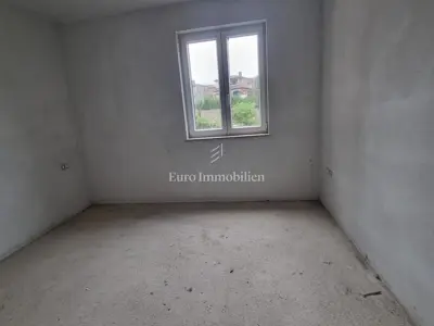 Stan 1. kat, Vabriga - 1 spavaća soba, terasa - 4