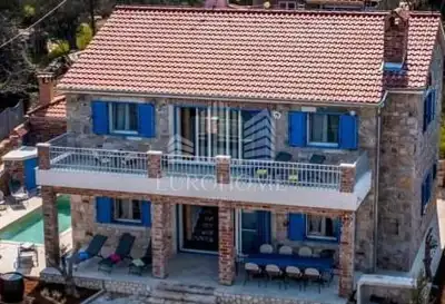 Vila 300 m², Ždrelac na Pašmanu, 50 m od mora - 3