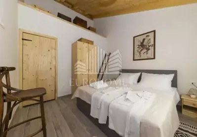 Vila 300 m², Ždrelac na Pašmanu, 50 m od mora - 13