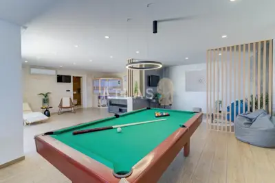 Villa 200 m², Novi Vinodolski - luxurious modern villa - 10