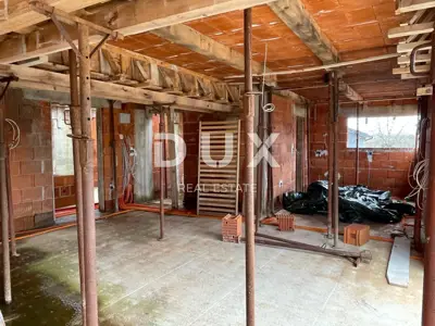Haus 157 m², Sošići - 4 Schlafzimmer, 2 Badezimmer - 7
