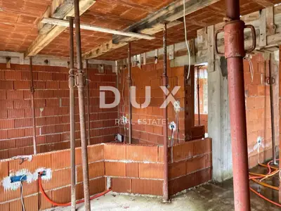 Haus 157 m², Sošići - 4 Schlafzimmer, 2 Badezimmer - 9