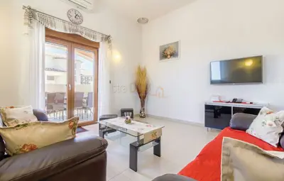 Vila 327 m², Jadreški - bazen i okućnica - 10