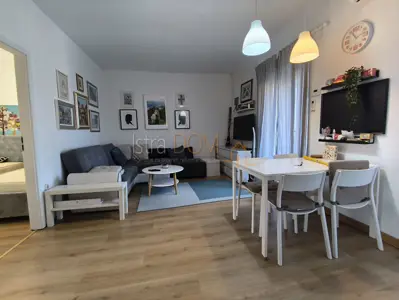 - Pula Centar blizina Arene, adaptiran stan 2ss - - 3