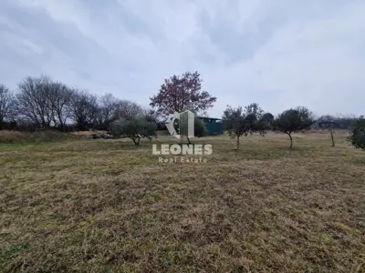 Građevinsko zemljište 3 180 m², Umag, okolica grada - 3