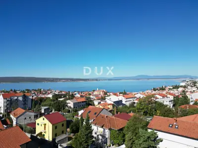 House 150 m², Selce - sea view and pool