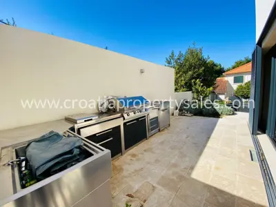 Wohnung 107 m², Insel Brač - 200 m vom Meer - 6
